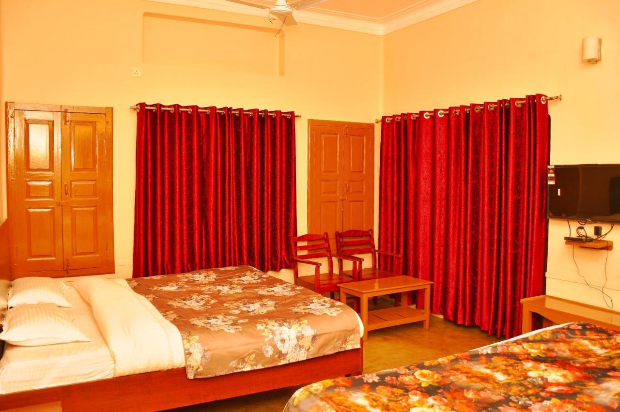 הרידוואר Gobind Bhawan Heritage Hotel מראה חיצוני תמונה