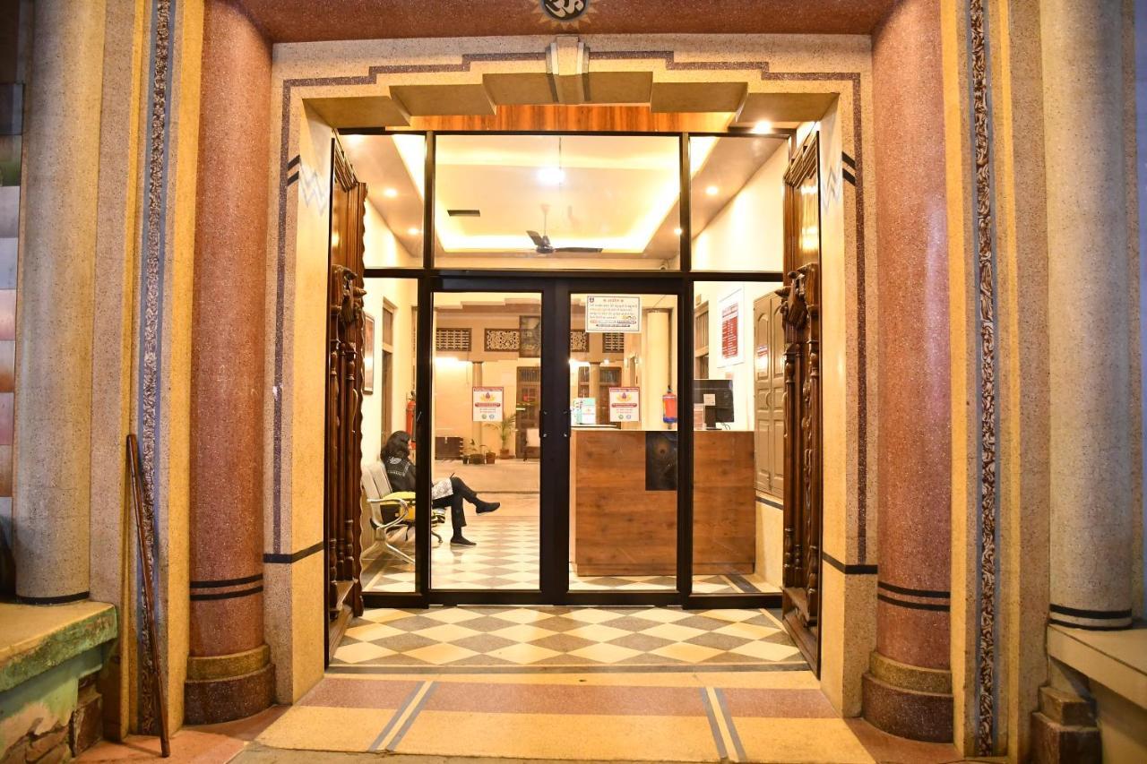 הרידוואר Gobind Bhawan Heritage Hotel מראה חיצוני תמונה