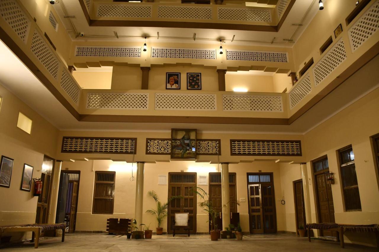 הרידוואר Gobind Bhawan Heritage Hotel מראה חיצוני תמונה