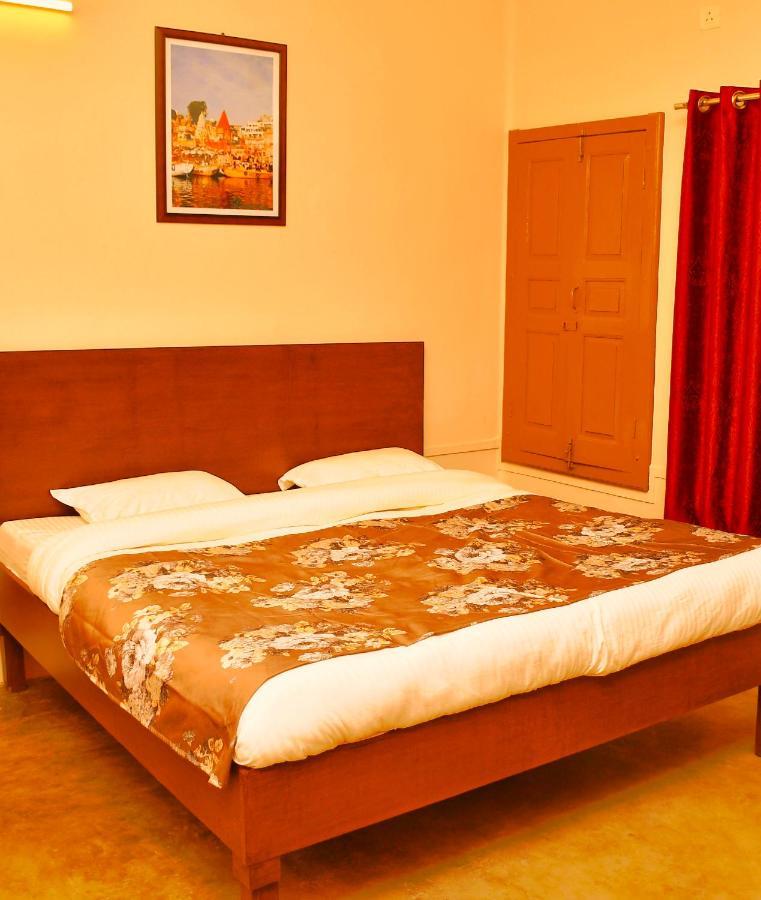 הרידוואר Gobind Bhawan Heritage Hotel מראה חיצוני תמונה