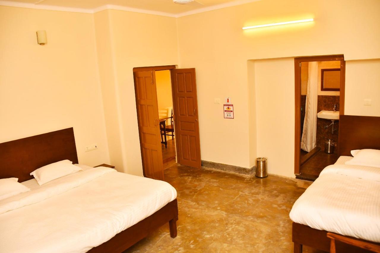 הרידוואר Gobind Bhawan Heritage Hotel מראה חיצוני תמונה