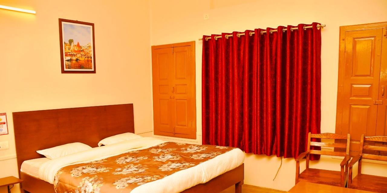 הרידוואר Gobind Bhawan Heritage Hotel מראה חיצוני תמונה