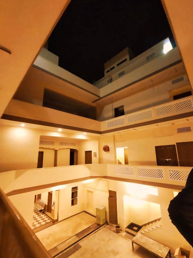 הרידוואר Gobind Bhawan Heritage Hotel מראה חיצוני תמונה